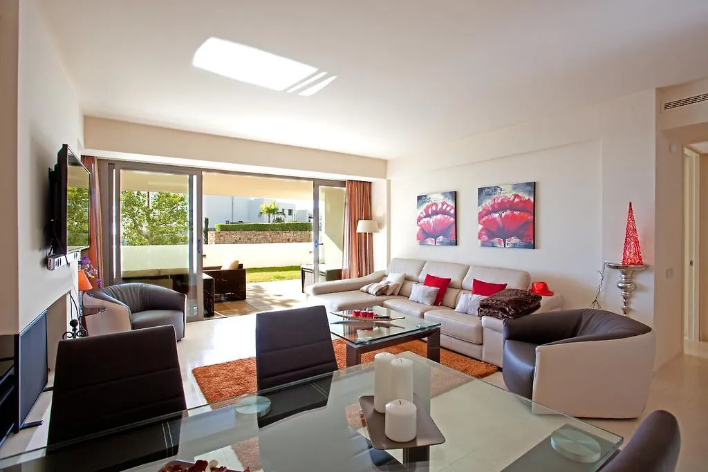 Alanda Los Flamingos Apartment Estepona 0*,